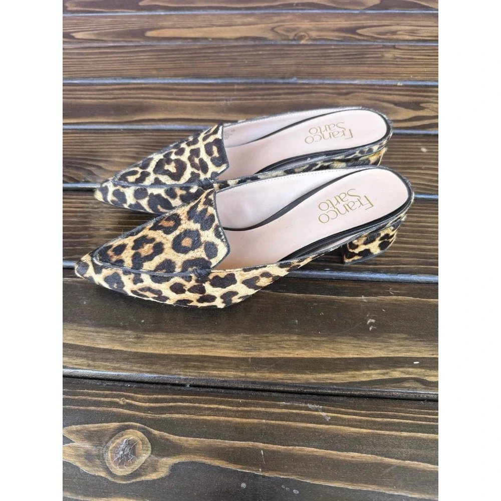 Franco Sarto black Tan leopard fur pointed toe flats 7 M‎
